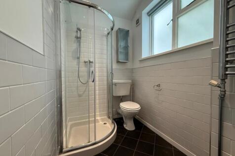 Shower room.jpg