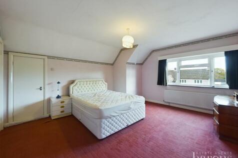 CAM01093G0-PR0441-STILL024.jpg