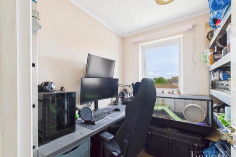 CAM05500G0-PR0014-STILL006.jpg
