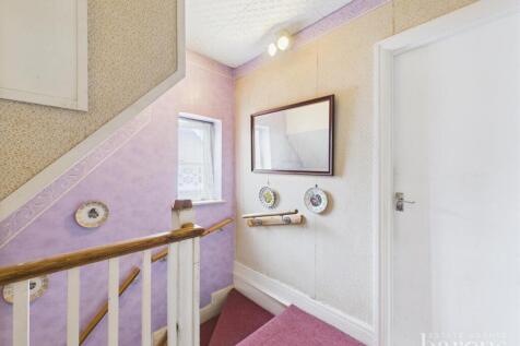 CAM05500G0-PR0021-STILL008.jpg