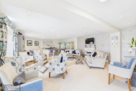 Residents Communal Lounge.jpg
