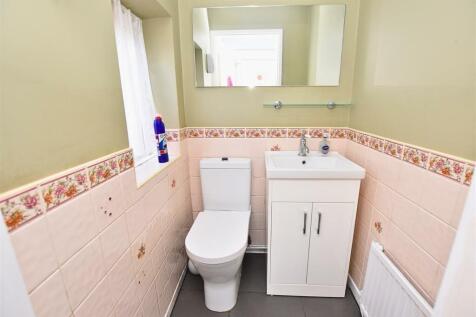 Ground Floor WC