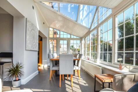 Garden Room.JPG