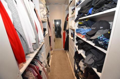 Dressing area
