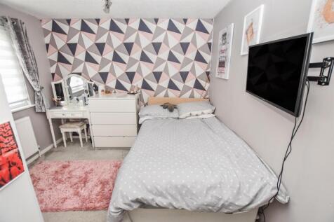 bed 2.