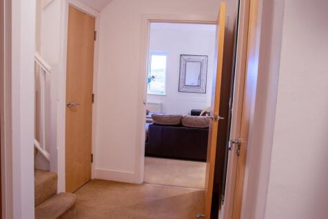 flat 6.jpg