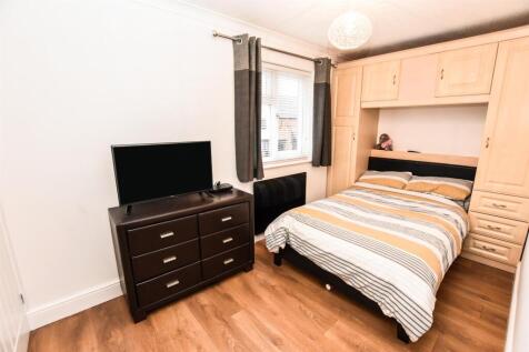 bed 4.
