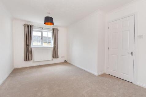 Bedroom One.jpg