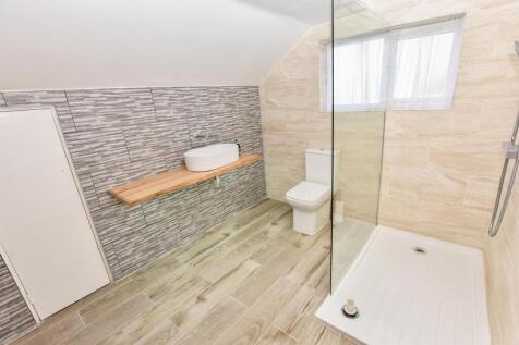 shower room.jpg