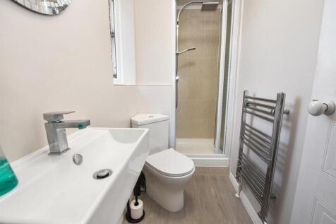 En suite shower room