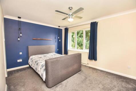 Bedroom One.jpg