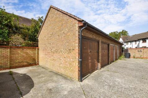 Garage &amp; Parking