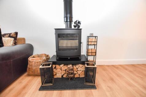 LOG BURNER