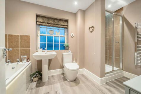 4 Piece Suite