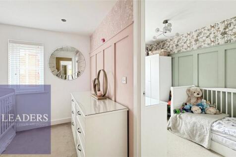 Bedroom 2 &amp; 3