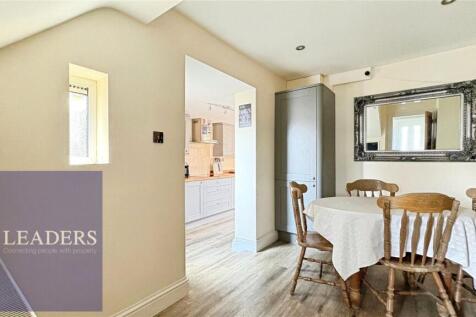 Dining / Kitchen