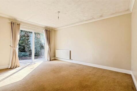 Dining Room/Bedroom