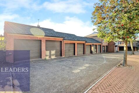 Garage &amp; Parking