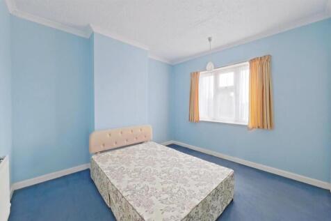 Bedroom (2).jpg