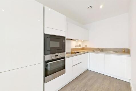 Kitchen (2).jpg