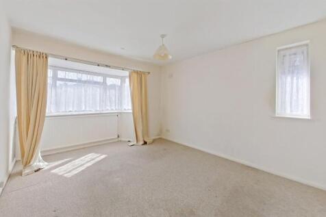 Bedroom 1_pe.jpg
