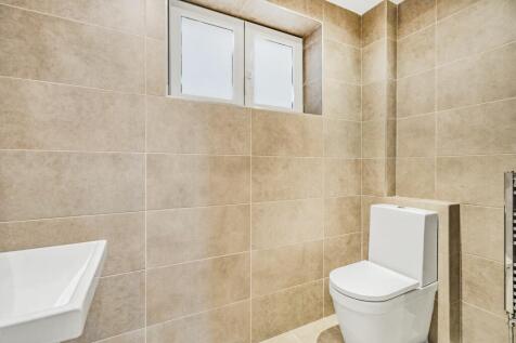 Bathrooms/En-suites