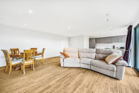 Kitchen/Breakfast Room/Lounge