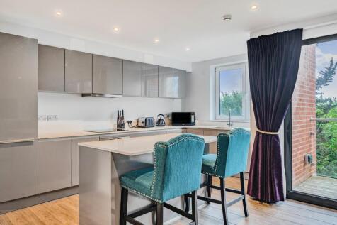 Kitchen/Breakfast Room/Lounge
