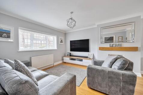 lounge / Dining Room