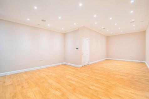 Games / Family Room