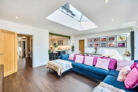 Kitchen / Family Room