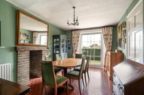 Breakfast Room