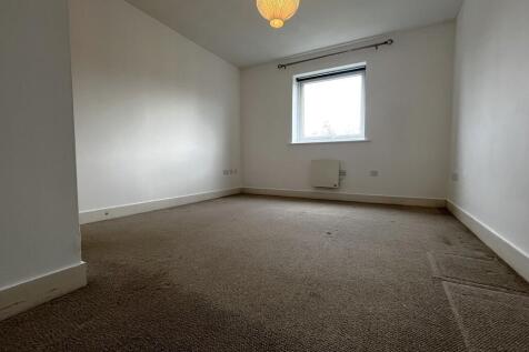 Bedroom Second An...