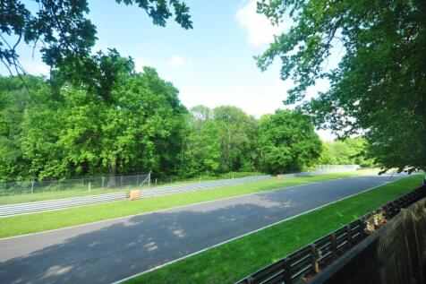 racetrack