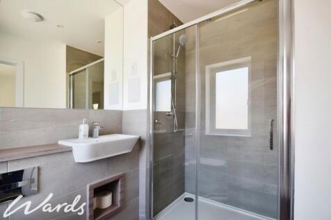 f24d70ad-Shower 2...