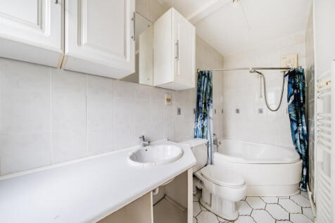 1369387-8-68f0a4c...