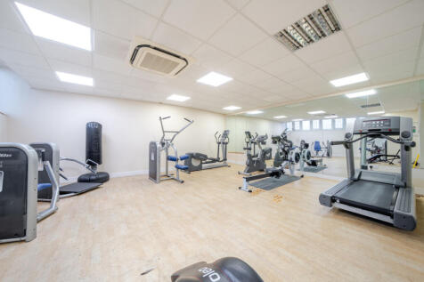 1375552-13-690a24...