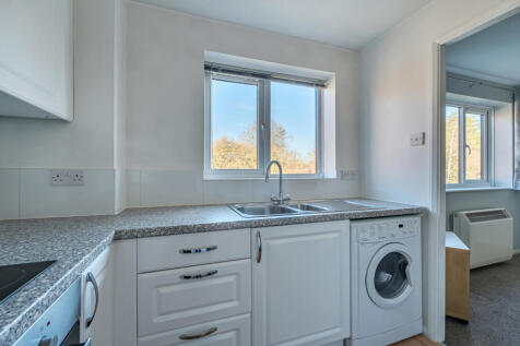 1384042-16-692071...