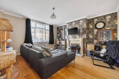 1381052-19-692598...