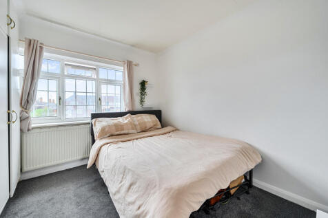 1374962-6-690dcba...