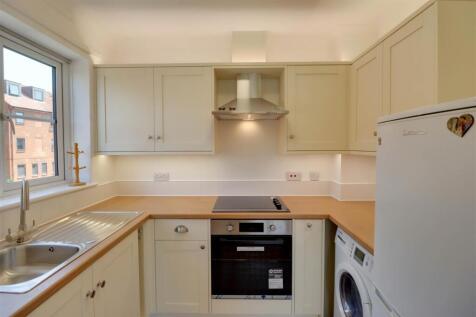 28 Sycamoure court-12.jpg