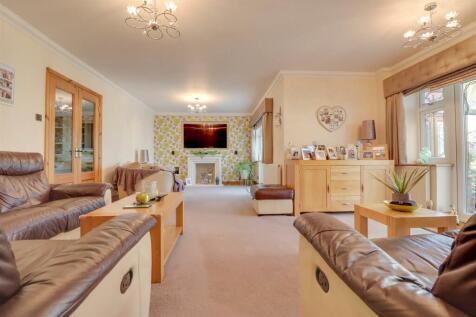 71 ATHELSTAN GARDENS-19.jpg