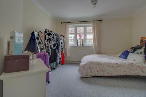 128NevendonRoad-6.jpg