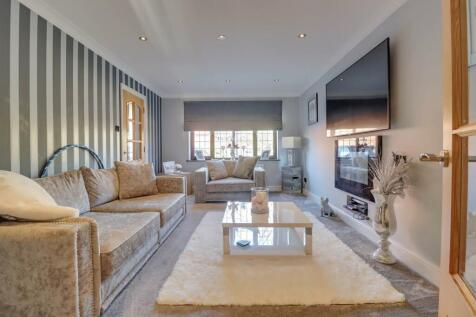 17 GREAT SALING-18.jpg