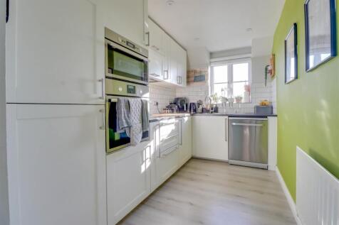 11 PEPYS COURT-2.jpg