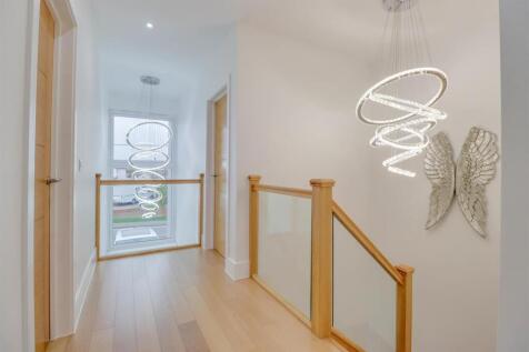 93 SWAN LANE INSIDE 2024 (38).jpg