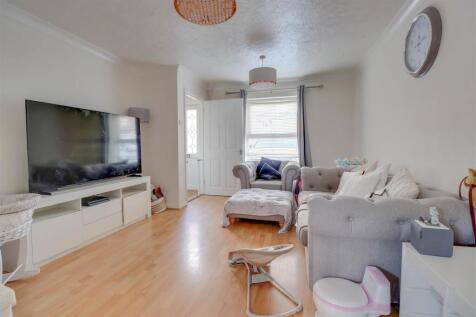 41 WALLACE DRIVE-3.jpg