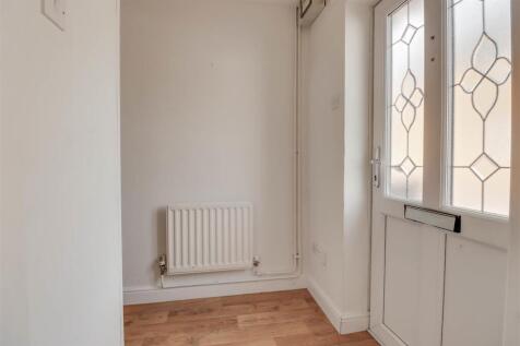 41 WALLACEE DRIVE INSIDE-6.jpg