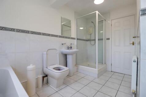 14 LABURNAM AVENUE-4.jpg