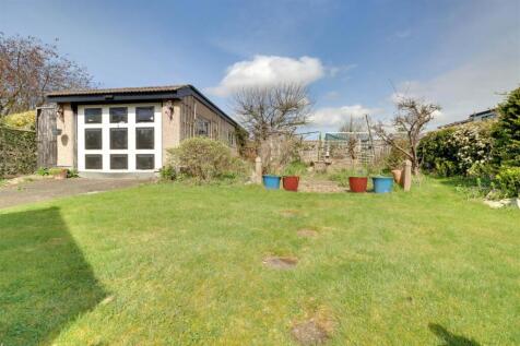 14 LABURNAM AVENUE-9.jpg